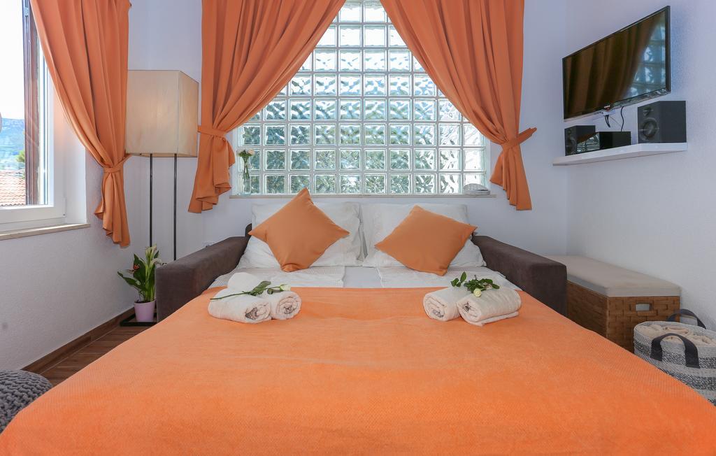 Apartments Ena&Toni Kaštela Εξωτερικό φωτογραφία