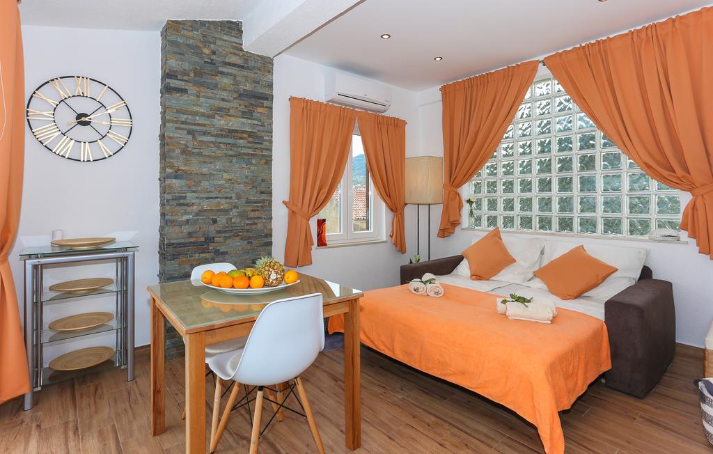 Apartments Ena&Toni Kaštela Εξωτερικό φωτογραφία